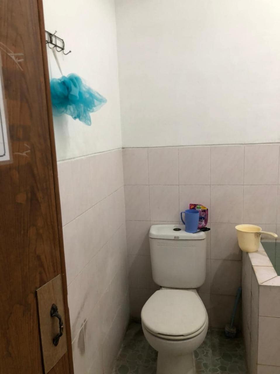 Oyo 90482 Rumah Oma Syariah Kupang  Kültér fotó
