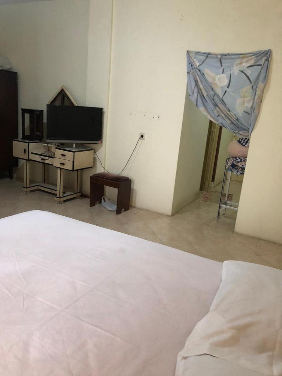 Oyo 90482 Rumah Oma Syariah Kupang  Kültér fotó
